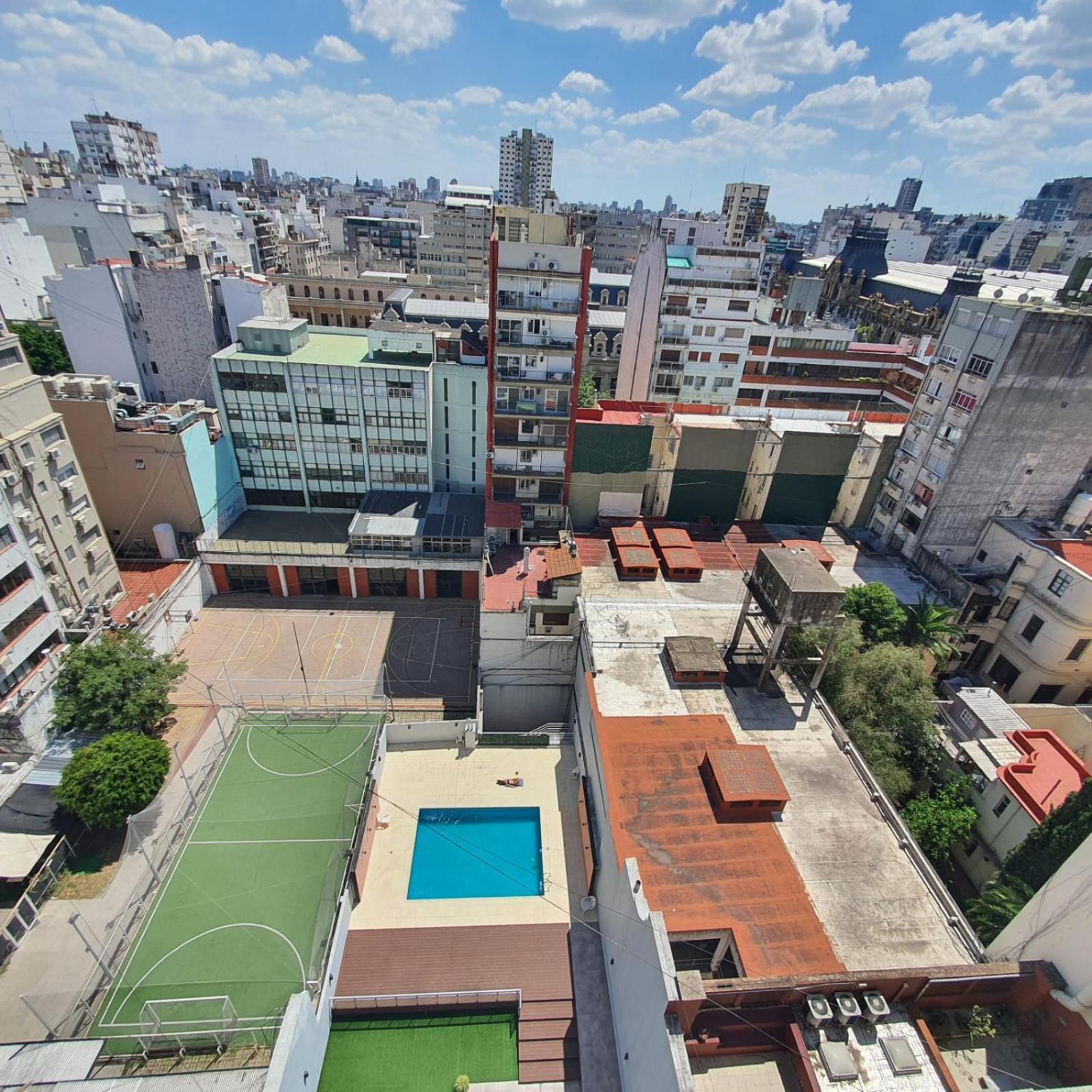 Recoleta A 5 Cuadras De El Ateneo